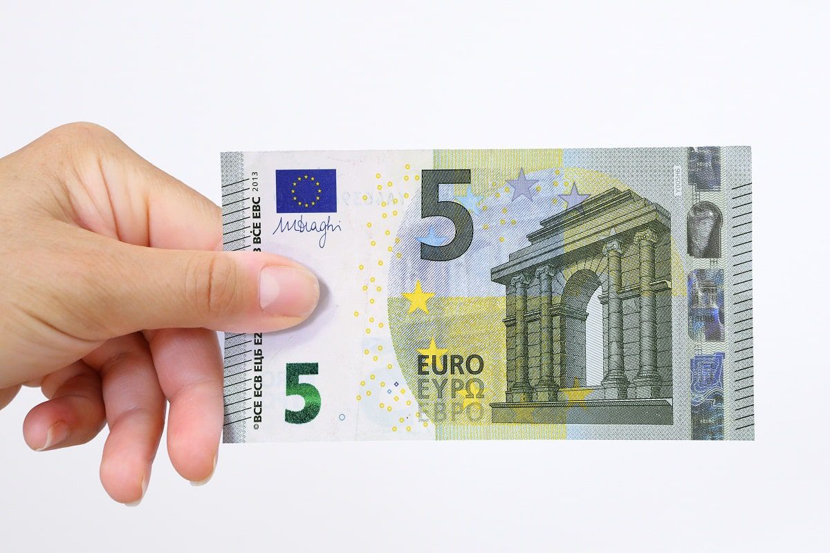 les-anciens-billets-de-5-euros-comment-ils-peuvent-aujourdhui-enrichir-votre-collection